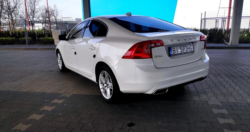 Volvo S60 cena 63345 przebieg: 240000, rok produkcji 2015 z Warszawa małe 466